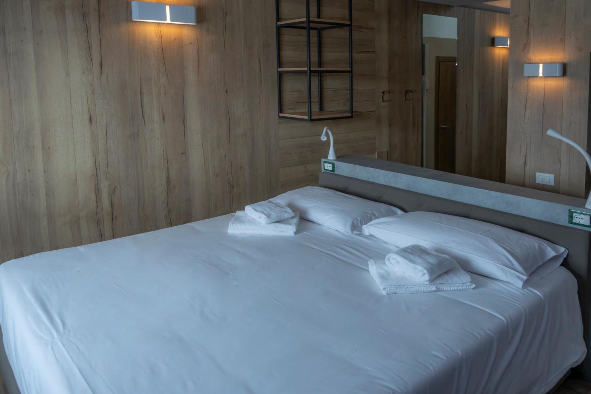 Hotel Petit Palais Breuil-Cervinia Pokoj fotografie