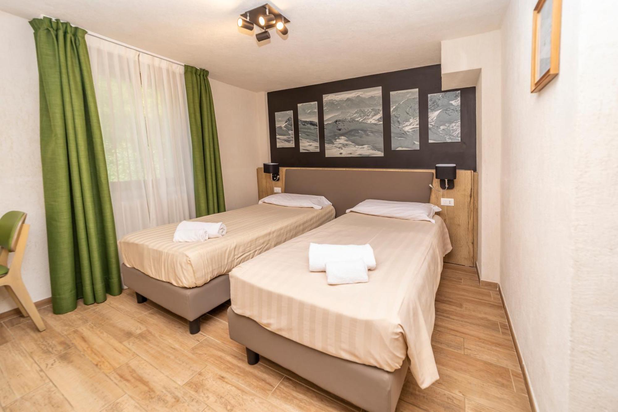 Hotel Petit Palais Breuil-Cervinia Pokoj fotografie