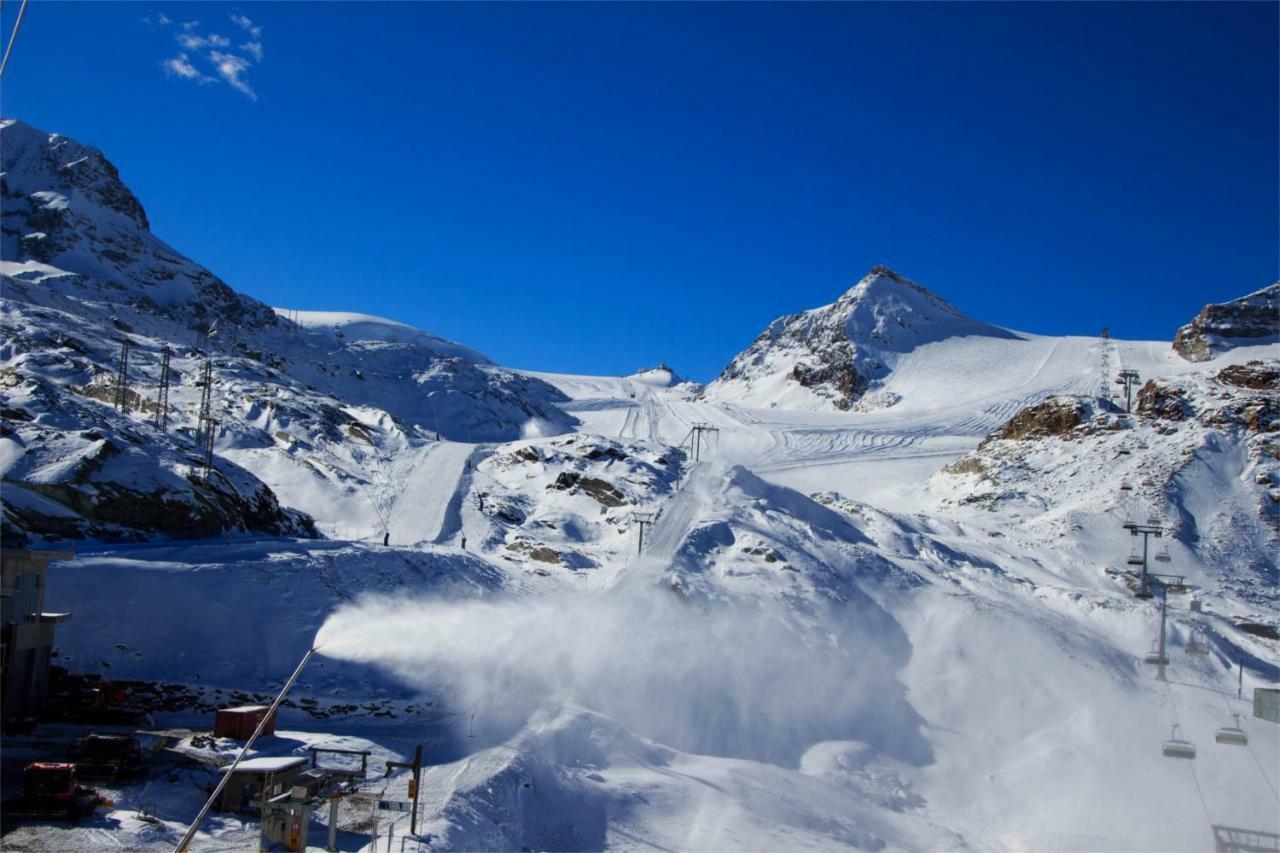 Hotel Petit Palais Breuil-Cervinia Exteriér fotografie