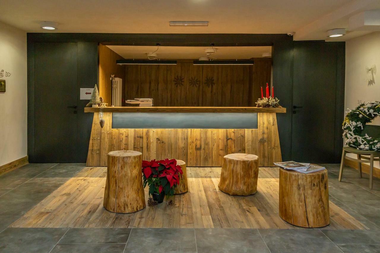 Hotel Petit Palais Breuil-Cervinia Exteriér fotografie